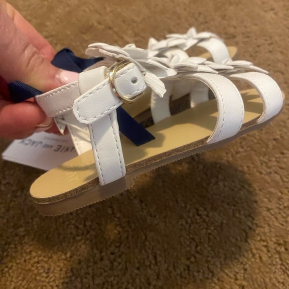 Janie & Jack Girls White Adjustable Sandals New Size 6 - Picture 6 of 9